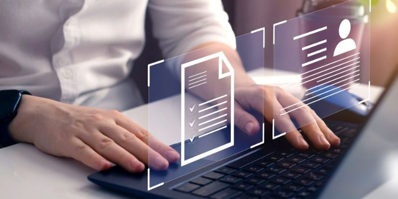 Người dùng nên có trách nhiệm tự giữ gìn thông tin tài khoản